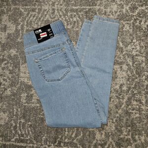 INC Light Wash Skinny High-Rise Size 8 Petite Flat Front NWT